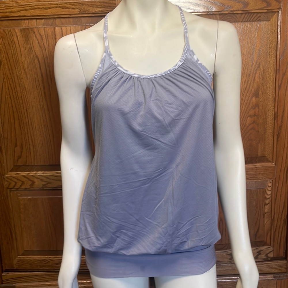 Women’s Lululemon gray no limit tank top size 8
